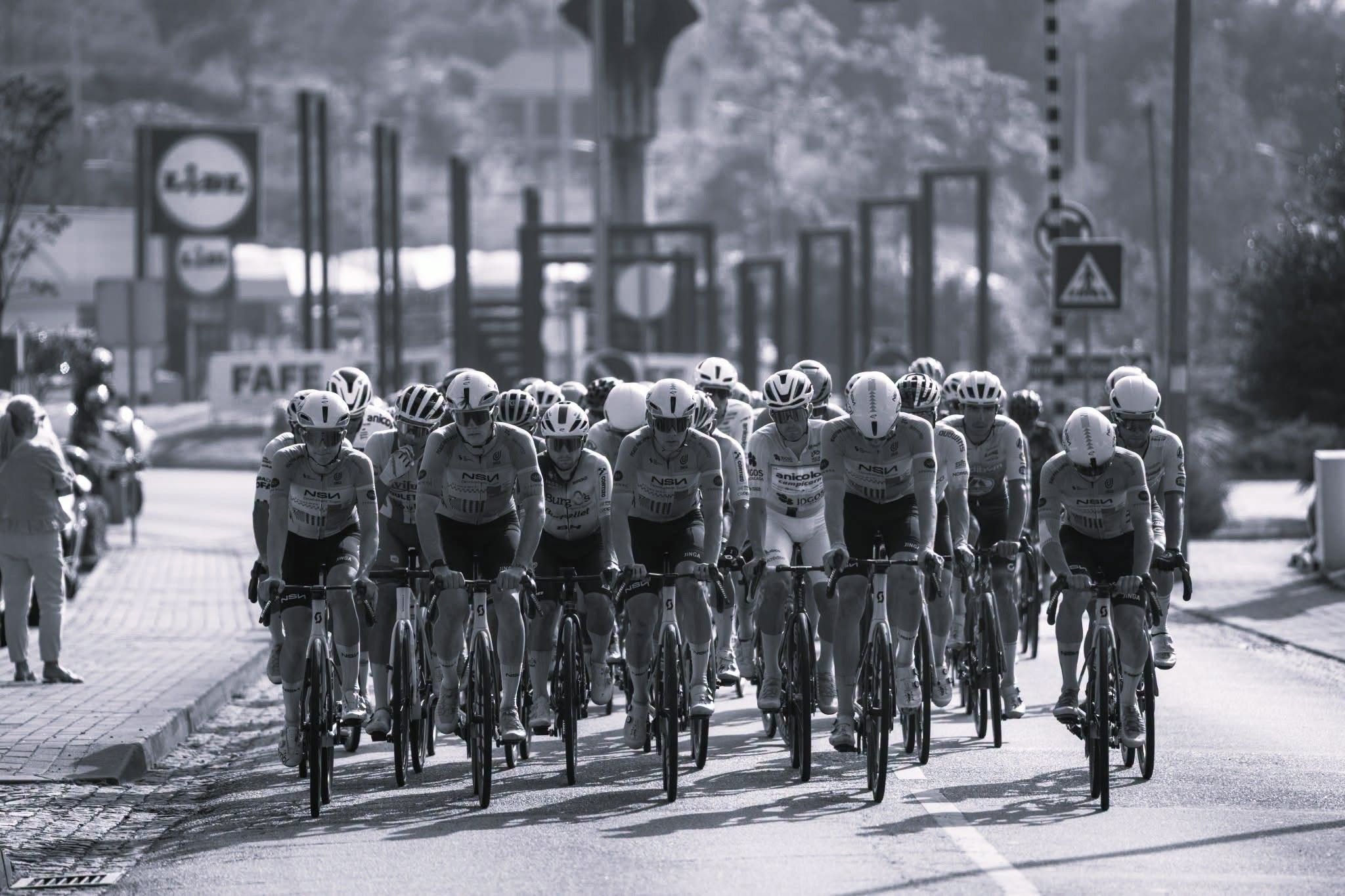 obituario ciclismo.jpg
